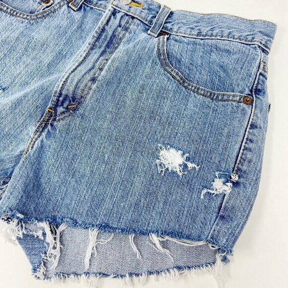 LEVI'S | Distressed Denim Cut-Off Shorts - Picture 4 of 9